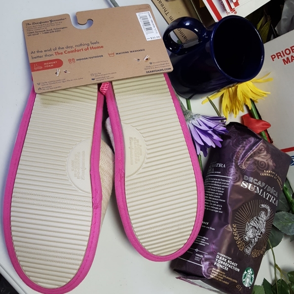 NWT women's but first coffee slippers set sz. XL - Picture 3 of 8